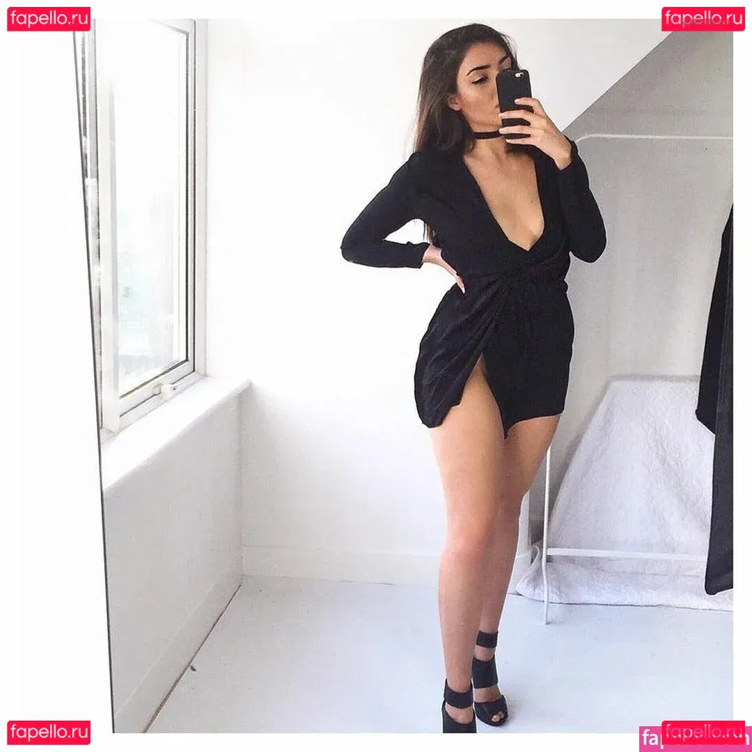 Nelly London Onlyfans Photo Gallery 