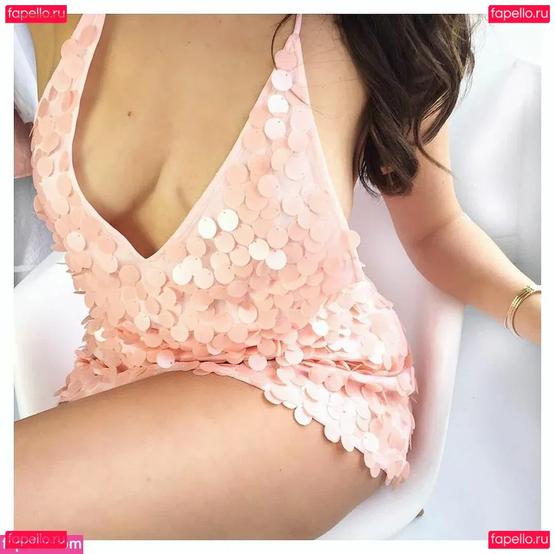 Nelly London Onlyfans Photo Gallery 