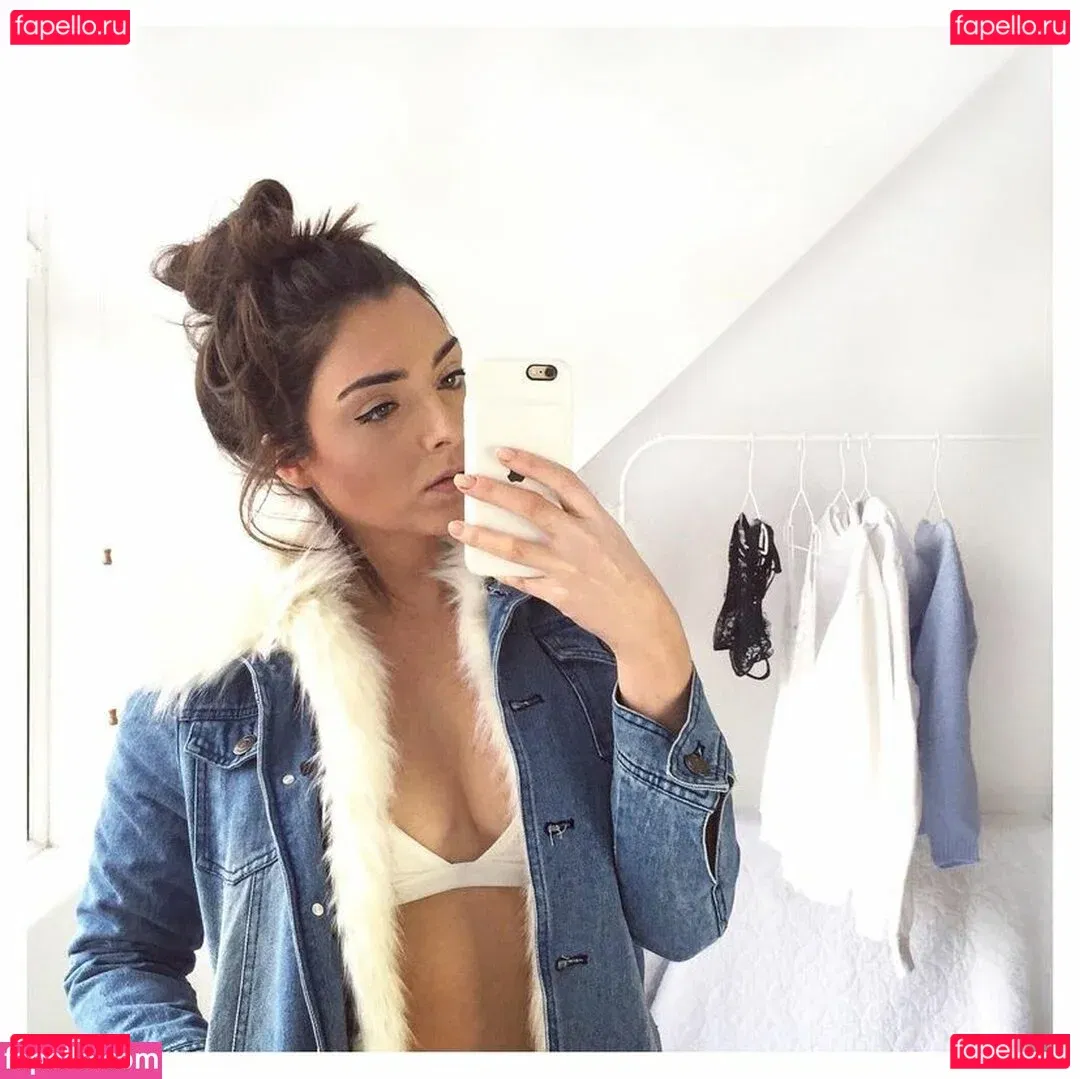 Nelly London Onlyfans Photo Gallery 