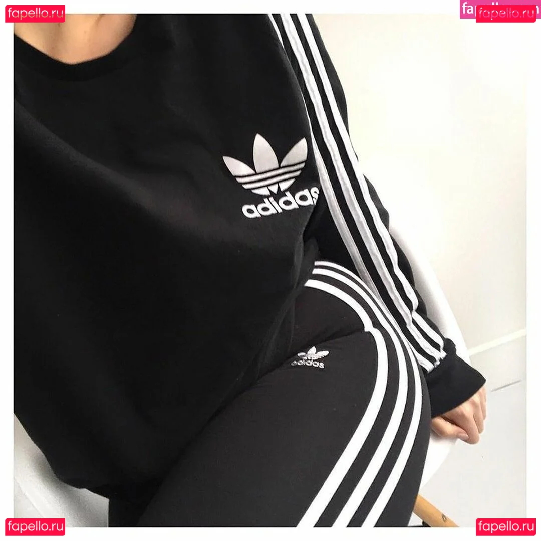 Nelly London Onlyfans Photo Gallery 