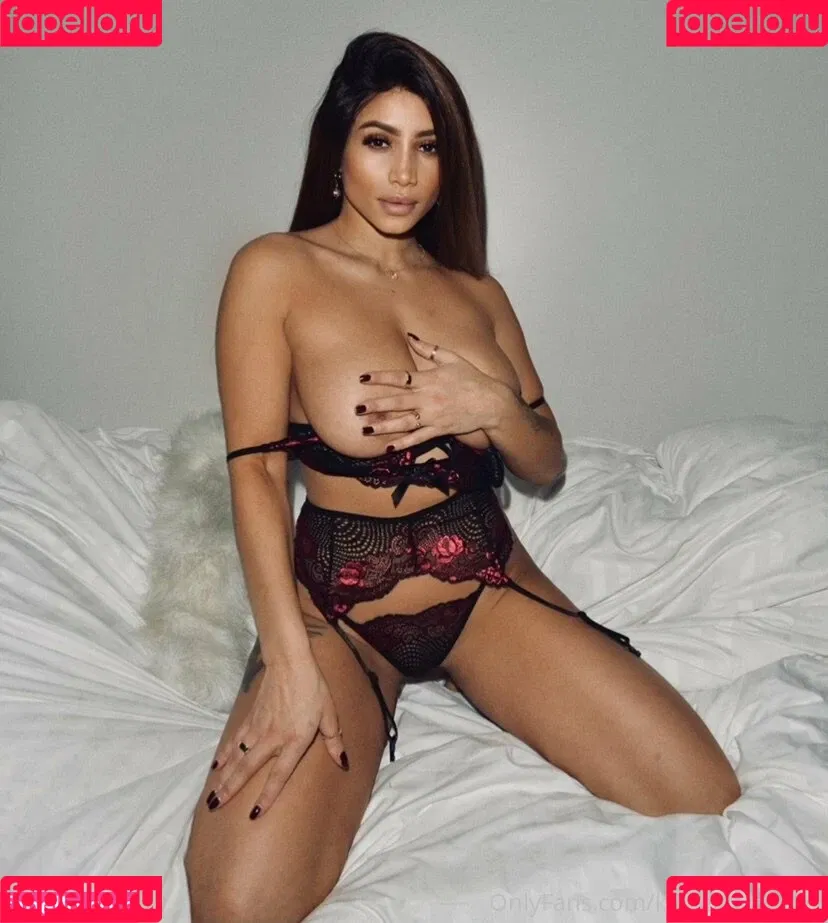 Kayleigh Morris Onlyfans Photo Gallery 