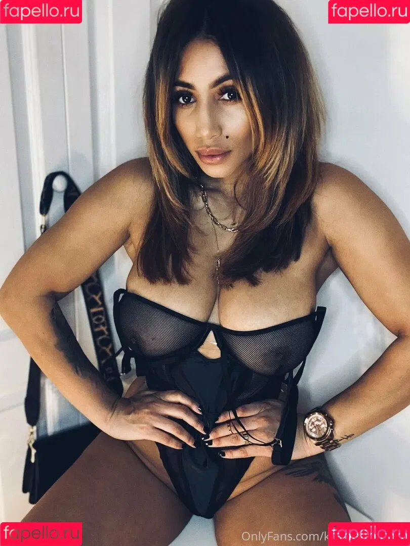 Kayleigh Morris Onlyfans Photo Gallery 