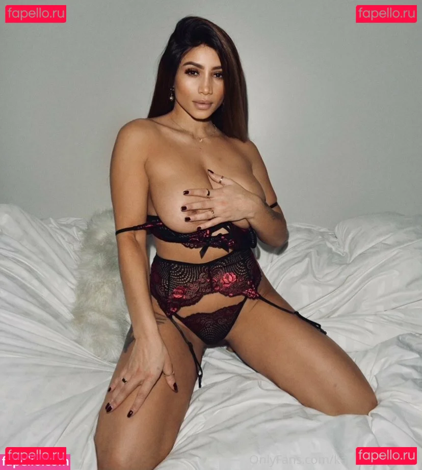 Kayleigh Morris Onlyfans Photo Gallery 