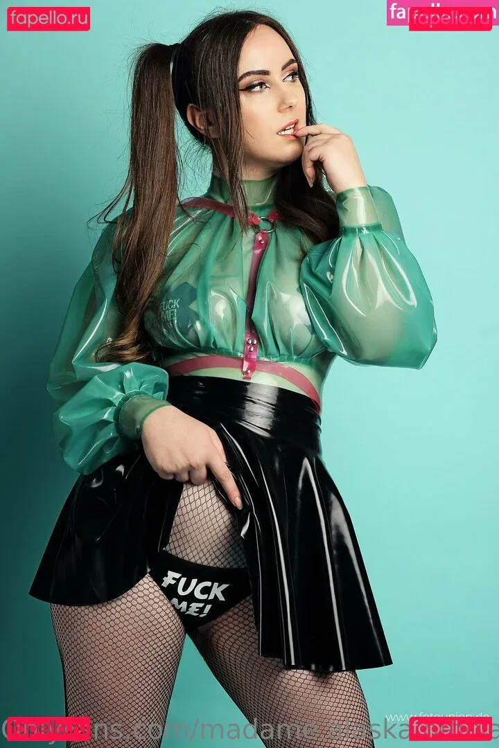 Madame Alaska Onlyfans Photo Gallery 