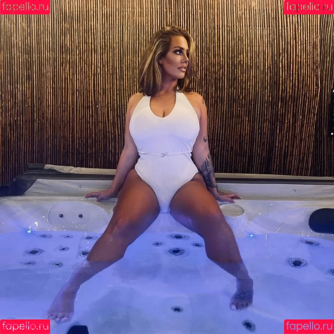 Victoria Love Onlyfans Photo Gallery 