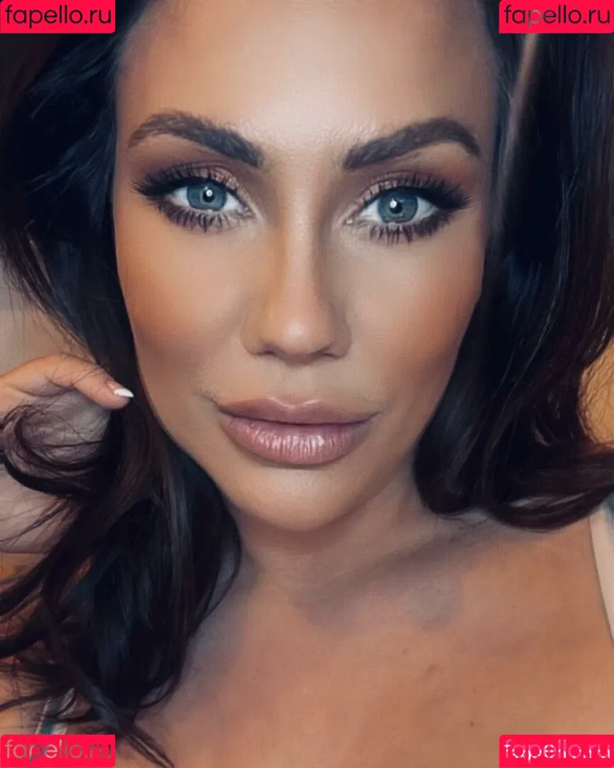 Victoria Love Onlyfans Photo Gallery 