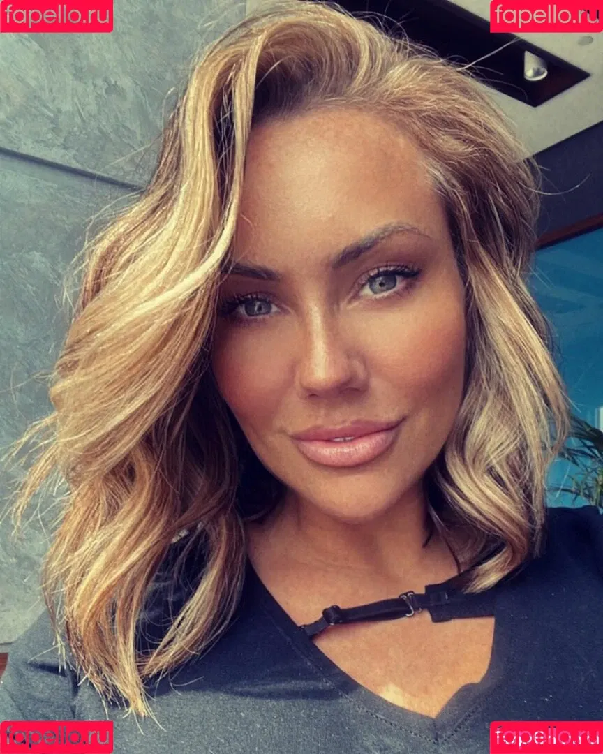 Victoria Love Onlyfans Photo Gallery 