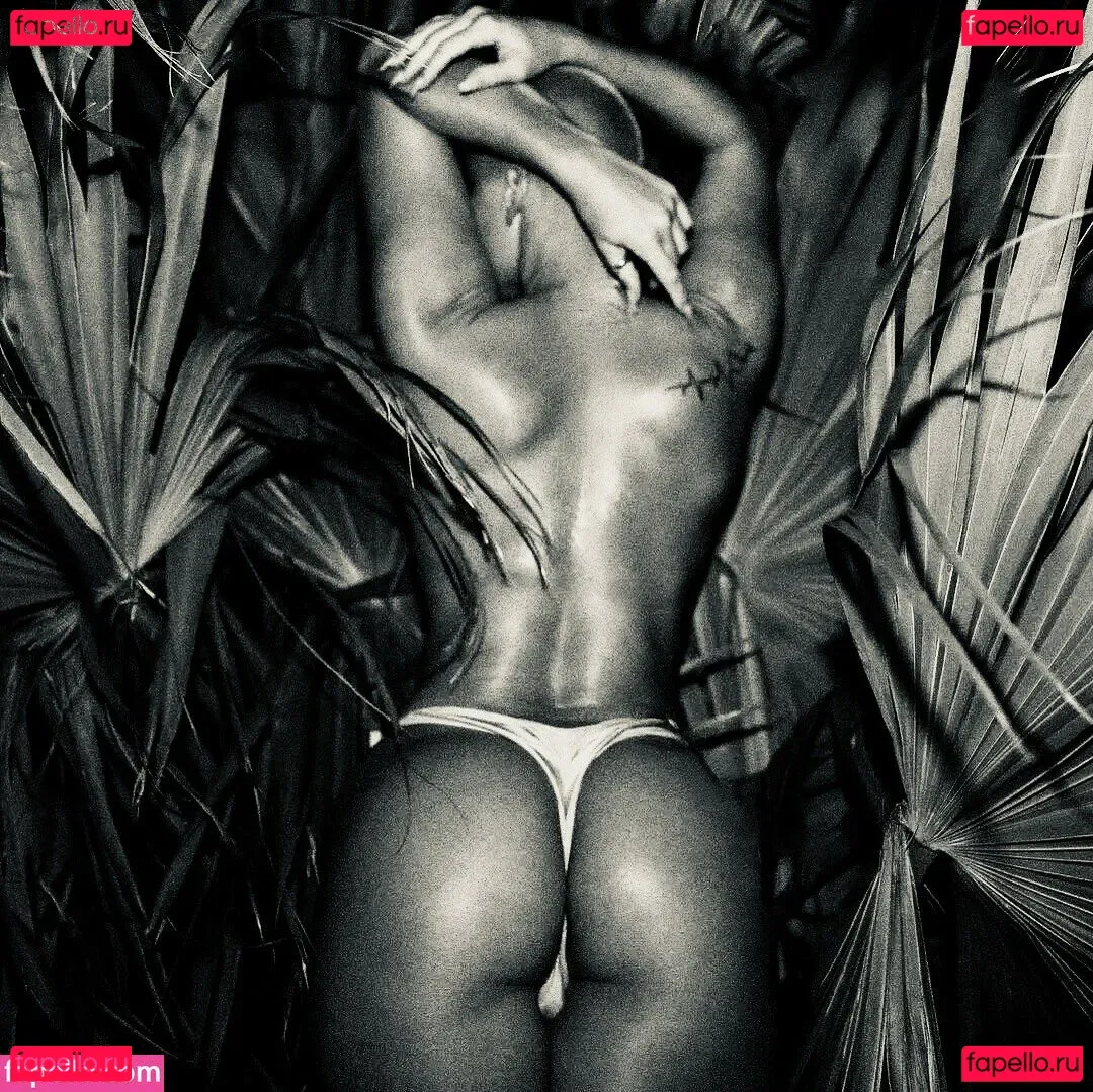 Ariel Mullen Onlyfans Photo Gallery 