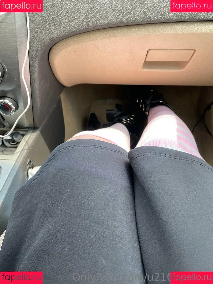 u210792697 Onlyfans Photo Gallery 