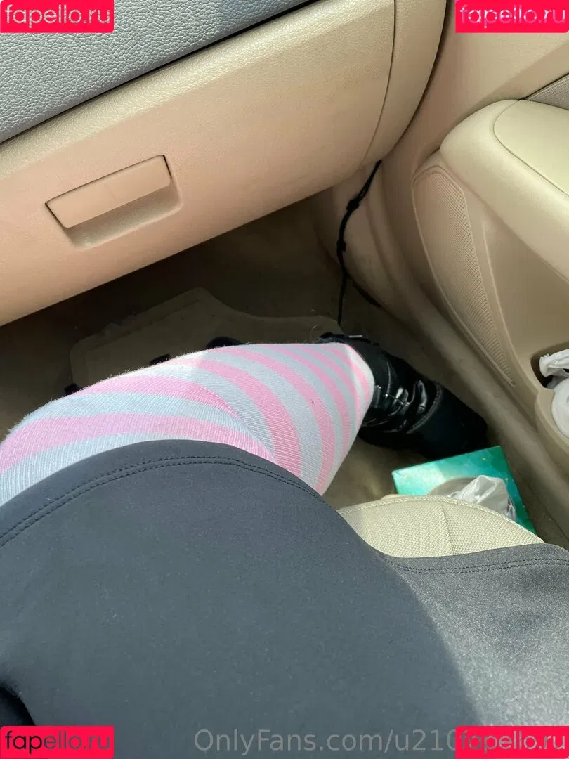 u210792697 Onlyfans Photo Gallery 