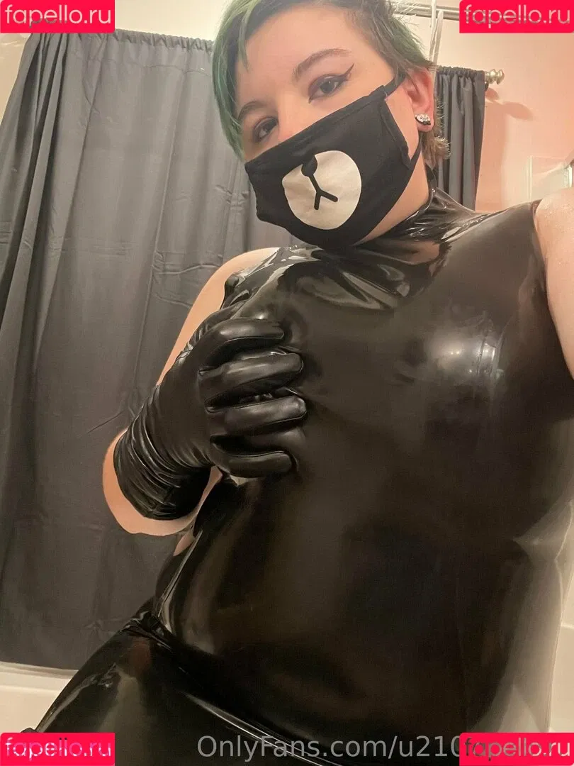 u210792697 Onlyfans Photo Gallery 