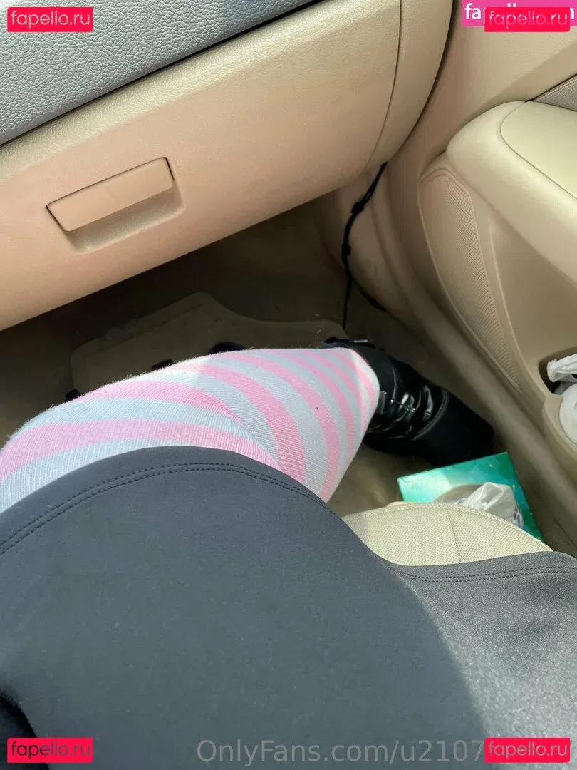 u210792697 Onlyfans Photo Gallery 