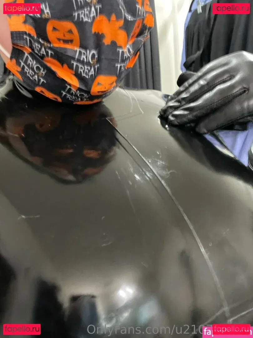 u210792697 Onlyfans Photo Gallery 