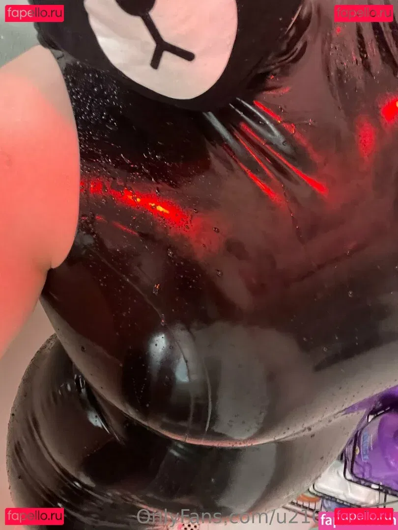 u210792697 Onlyfans Photo Gallery 