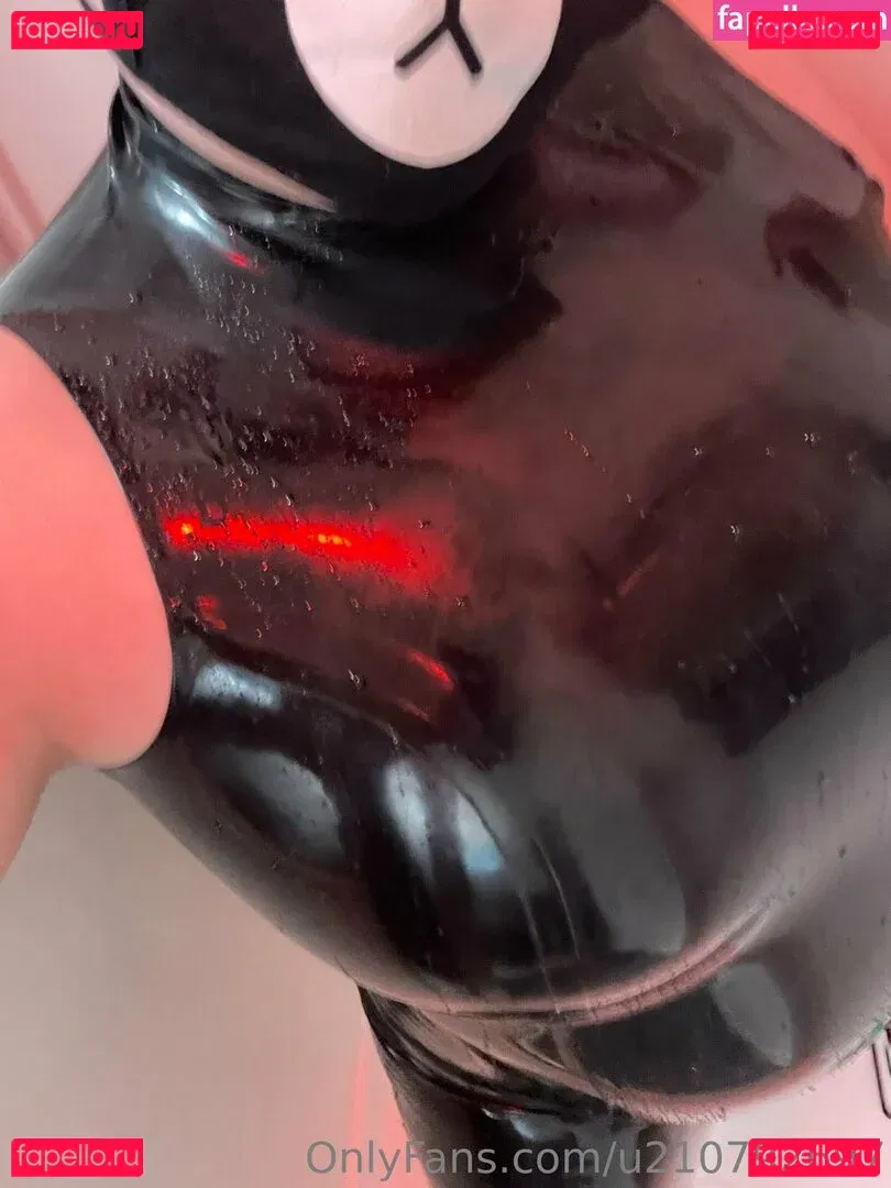 u210792697 Onlyfans Photo Gallery 