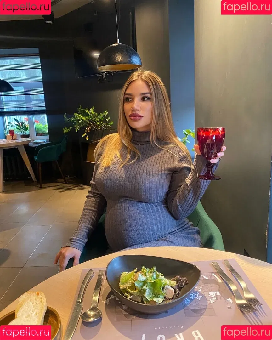 Alina Crijanovscaia Onlyfans Photo Gallery 