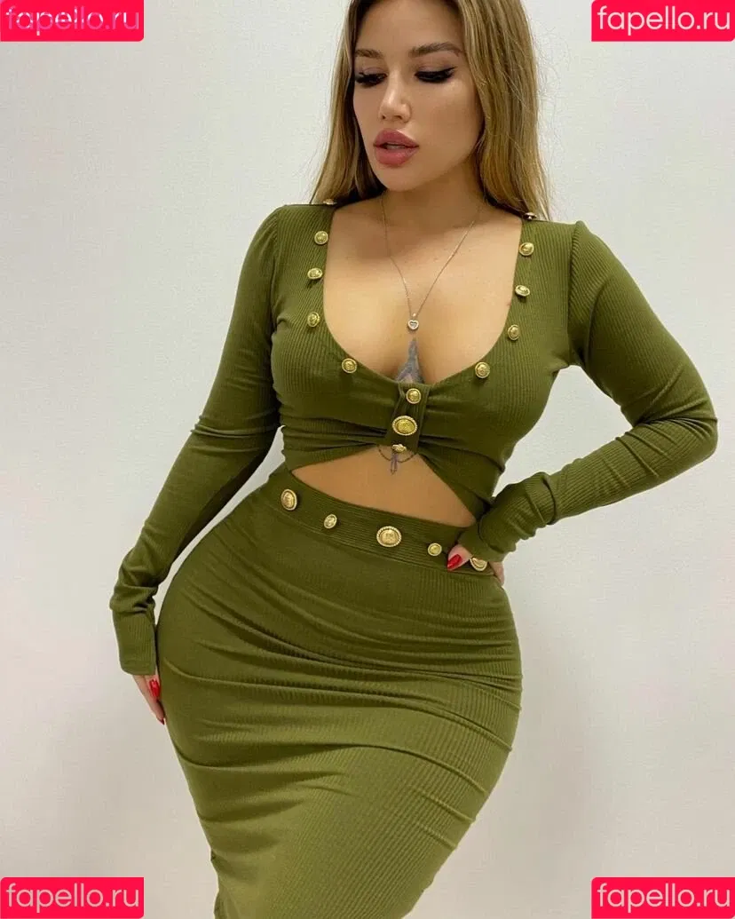 Alina Crijanovscaia Onlyfans Photo Gallery 