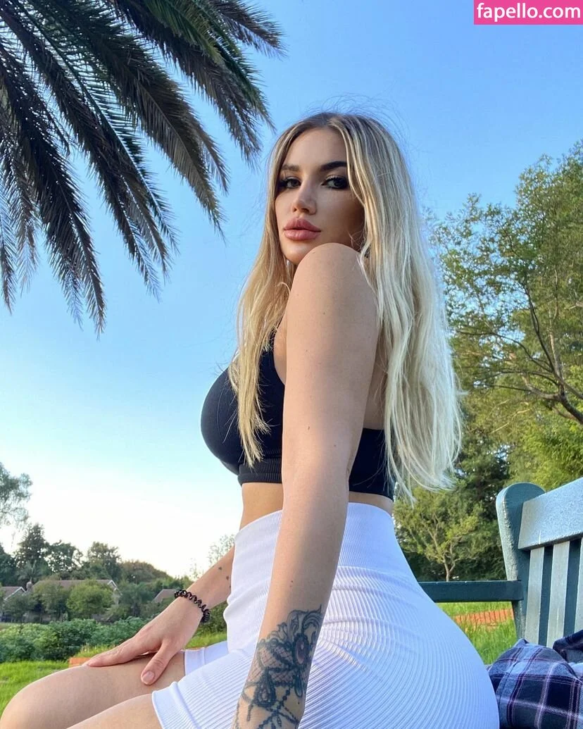 Alina Crijanovscaia Onlyfans Photo Gallery 