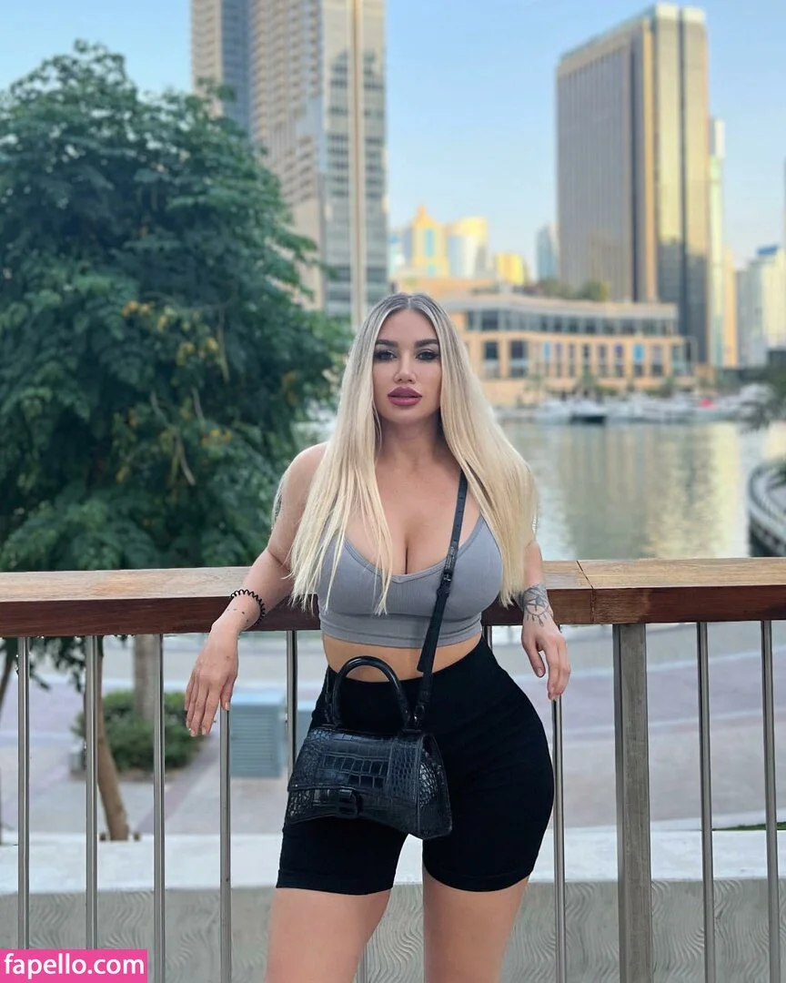 Alina Crijanovscaia Onlyfans Photo Gallery 