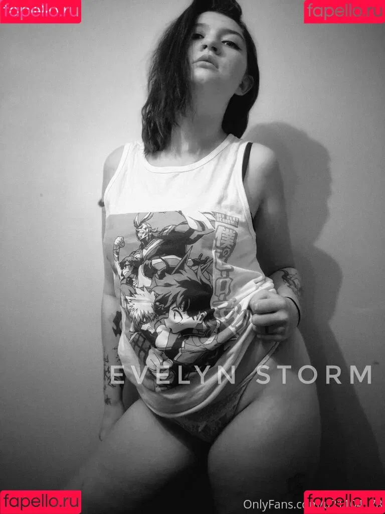 hollygraileonline Onlyfans Photo Gallery 