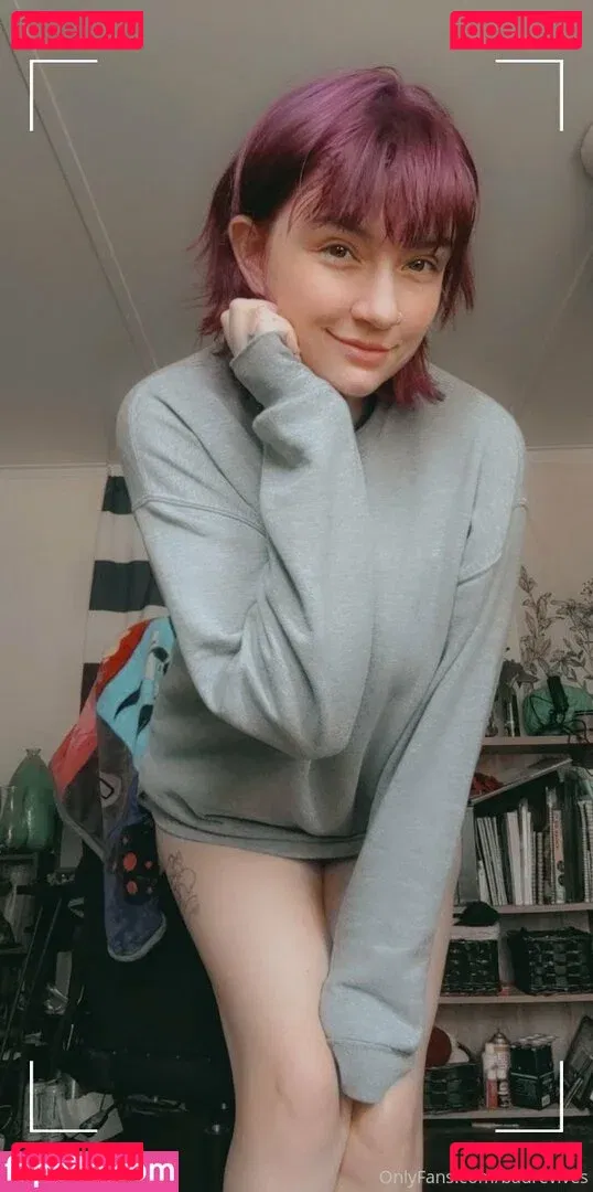 hollygraileonline Onlyfans Photo Gallery 