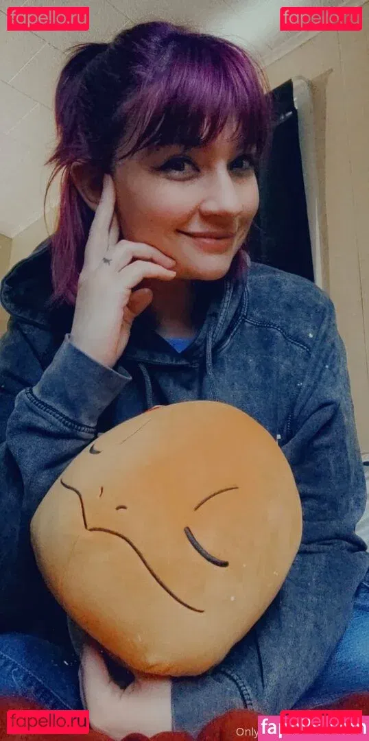 hollygraileonline Onlyfans Photo Gallery 