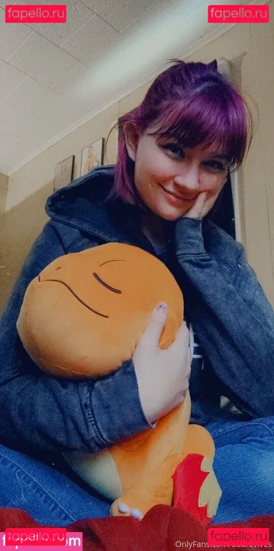 hollygraileonline Onlyfans Photo Gallery 