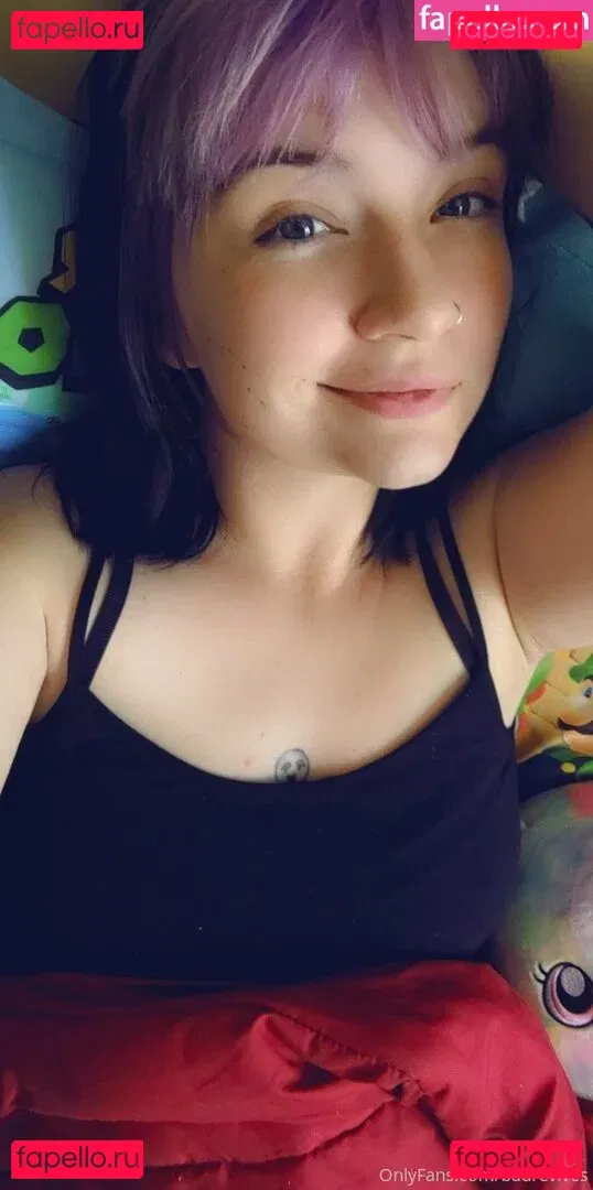 hollygraileonline Onlyfans Photo Gallery 