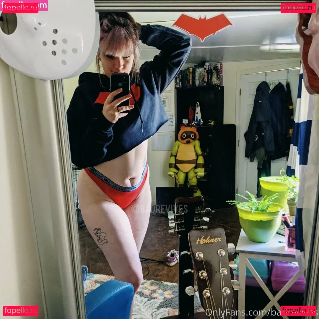 hollygraileonline Onlyfans Photo Gallery 