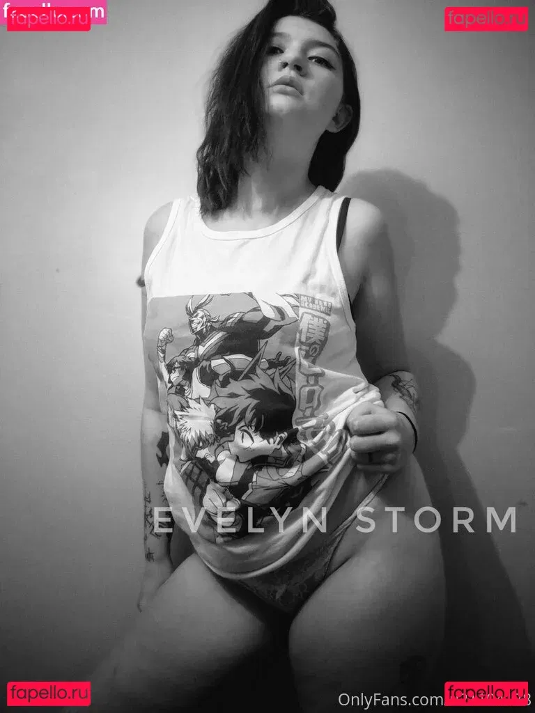 hollygraileonline Onlyfans Photo Gallery 