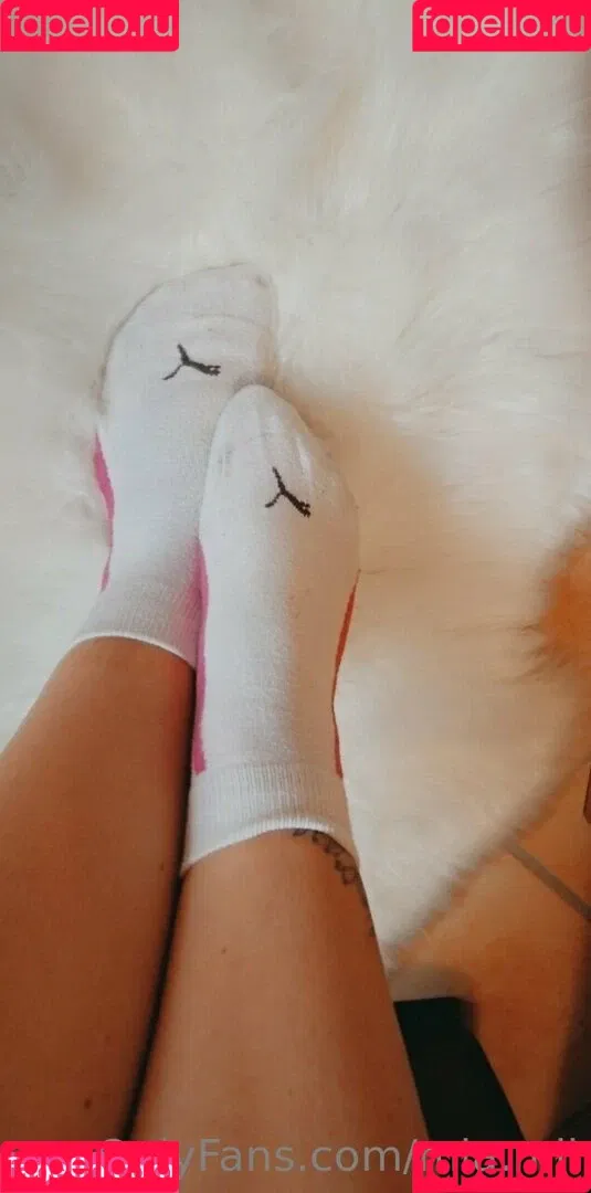 mia.mii Onlyfans Photo Gallery 