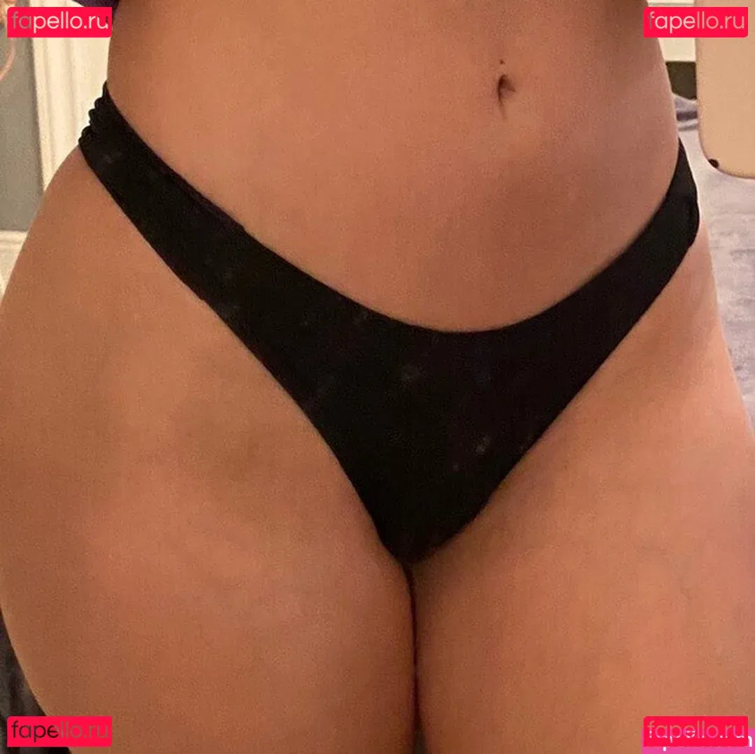 Betsy Alvarez Onlyfans Photo Gallery 