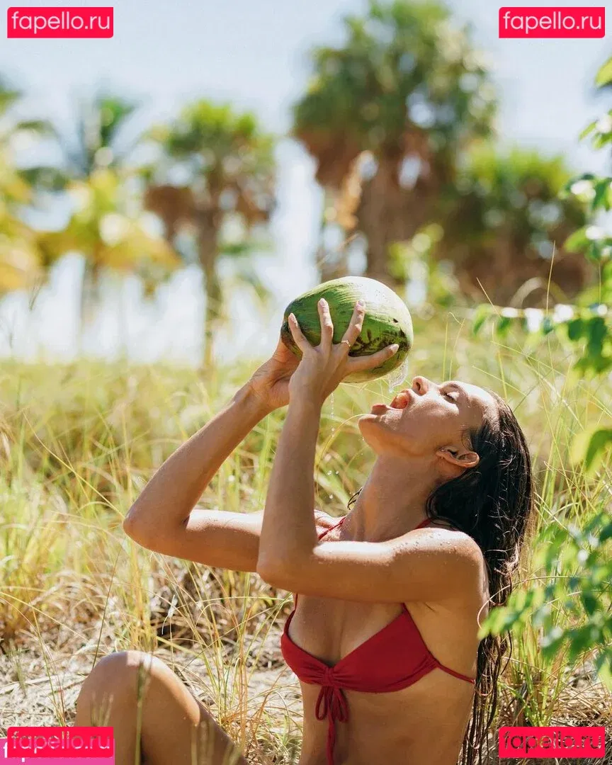 Betsy Alvarez Onlyfans Photo Gallery 