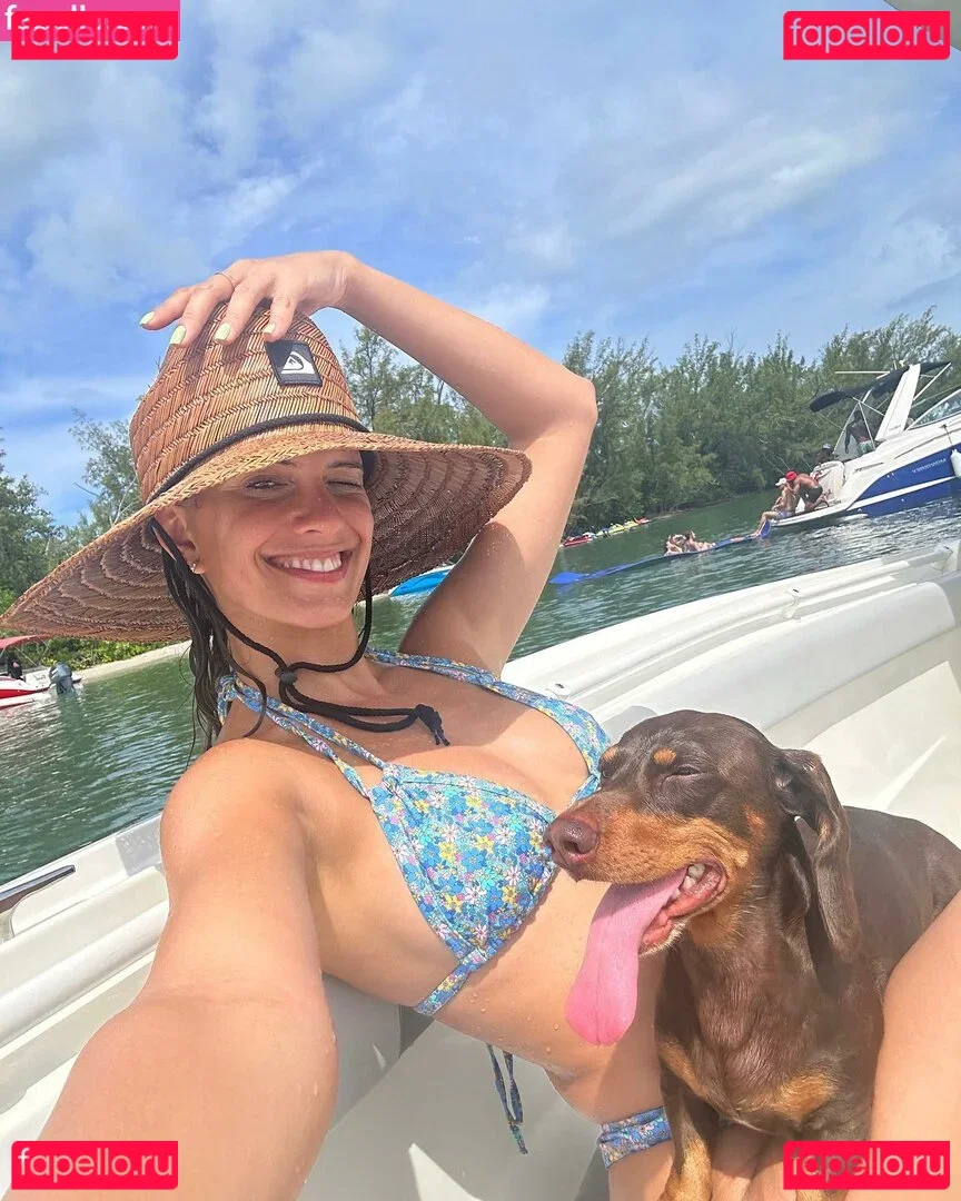 Betsy Alvarez Onlyfans Photo Gallery 