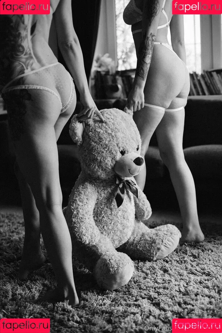 mattbylica Onlyfans Photo Gallery 