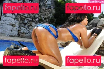 Claudia Price Onlyfans Photo Gallery 