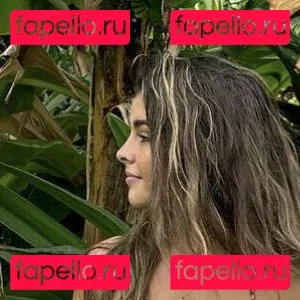 Emmy Bucher Onlyfans Photo Gallery 