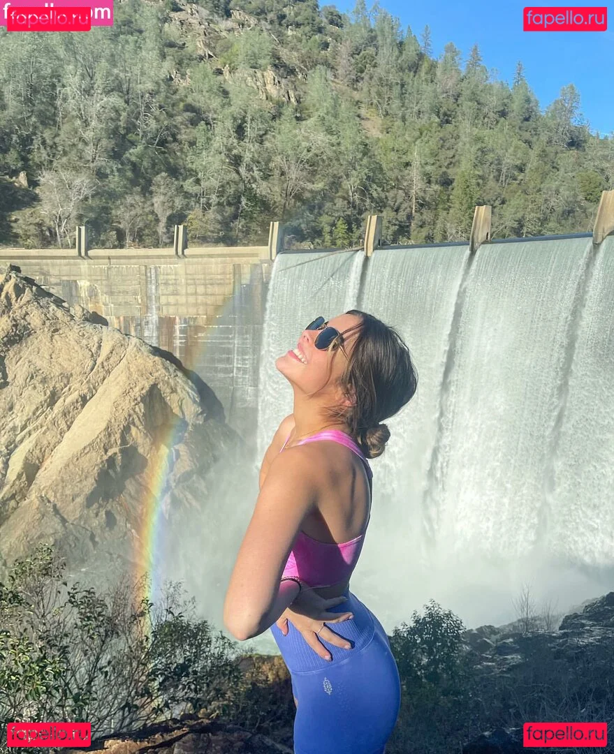 Emmy Bucher Onlyfans Photo Gallery 