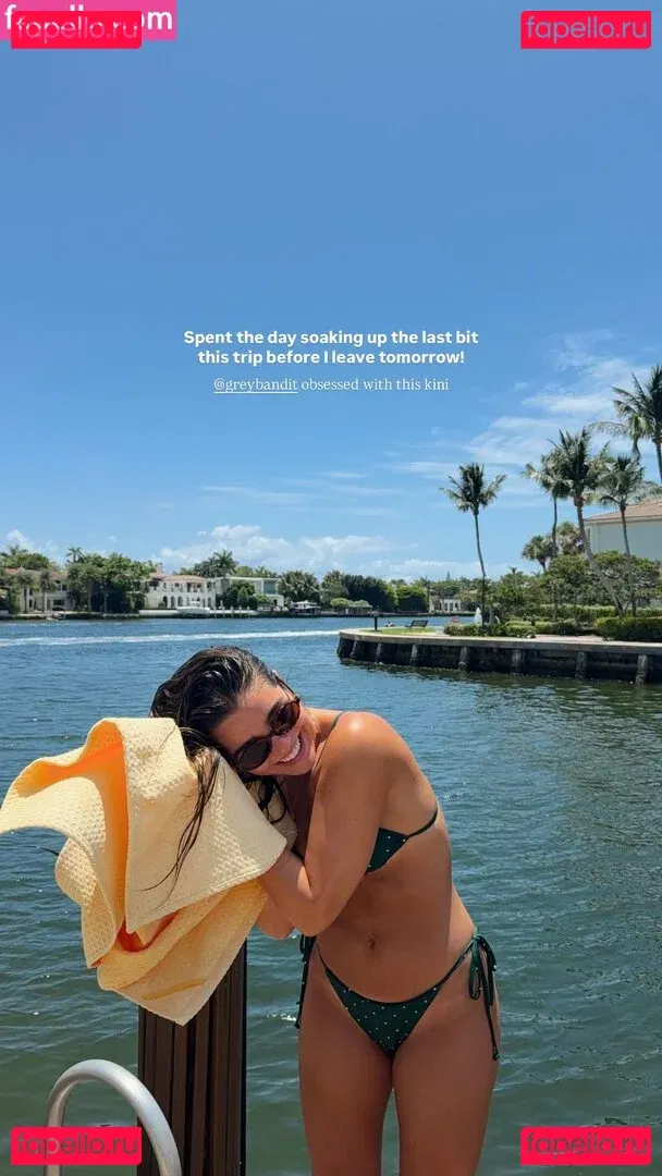 Emmy Bucher Onlyfans Photo Gallery 