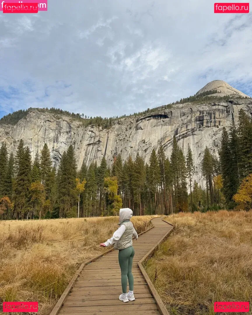 Emmy Bucher Onlyfans Photo Gallery 