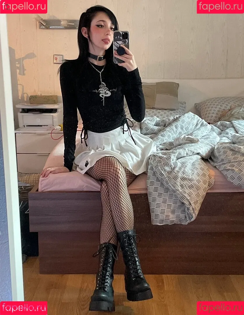Nananightray Onlyfans Photo Gallery 