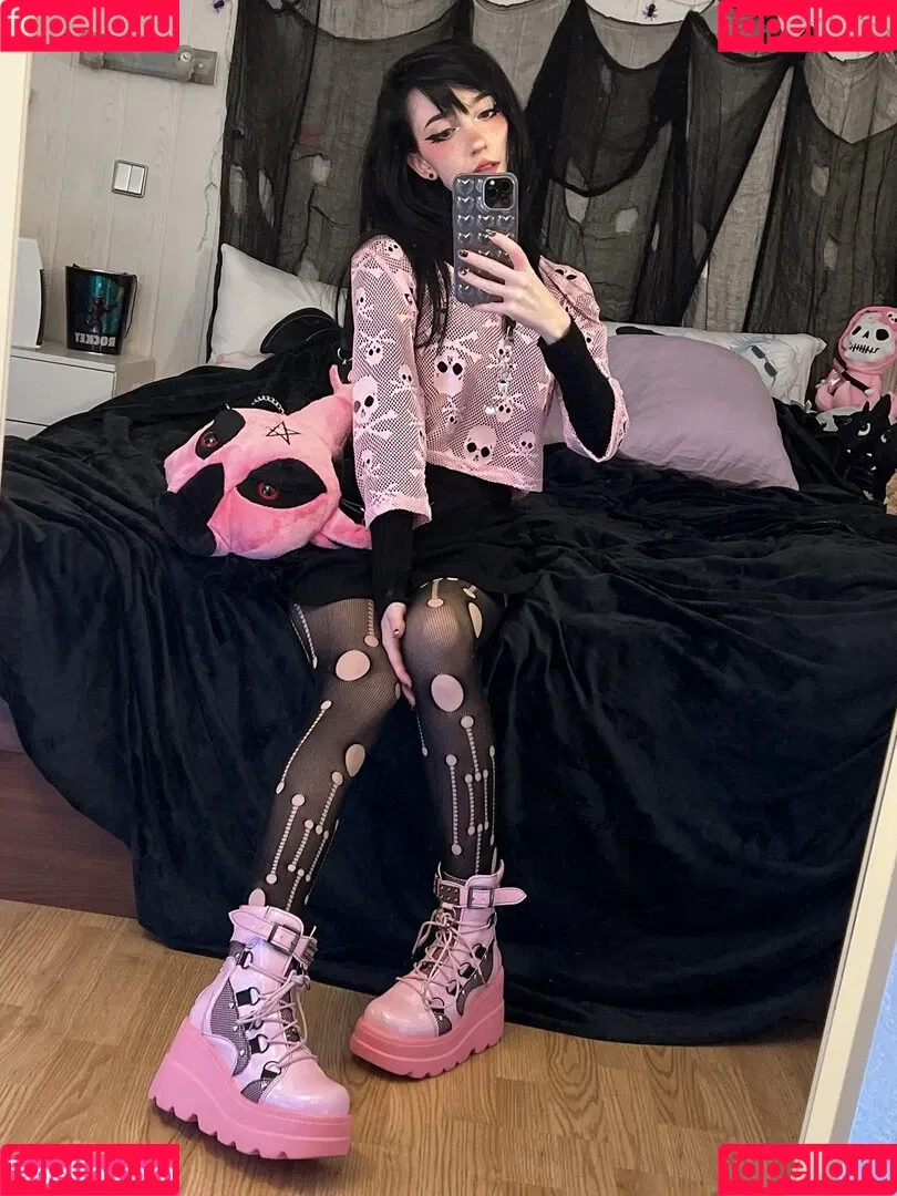 Nananightray Onlyfans Photo Gallery 