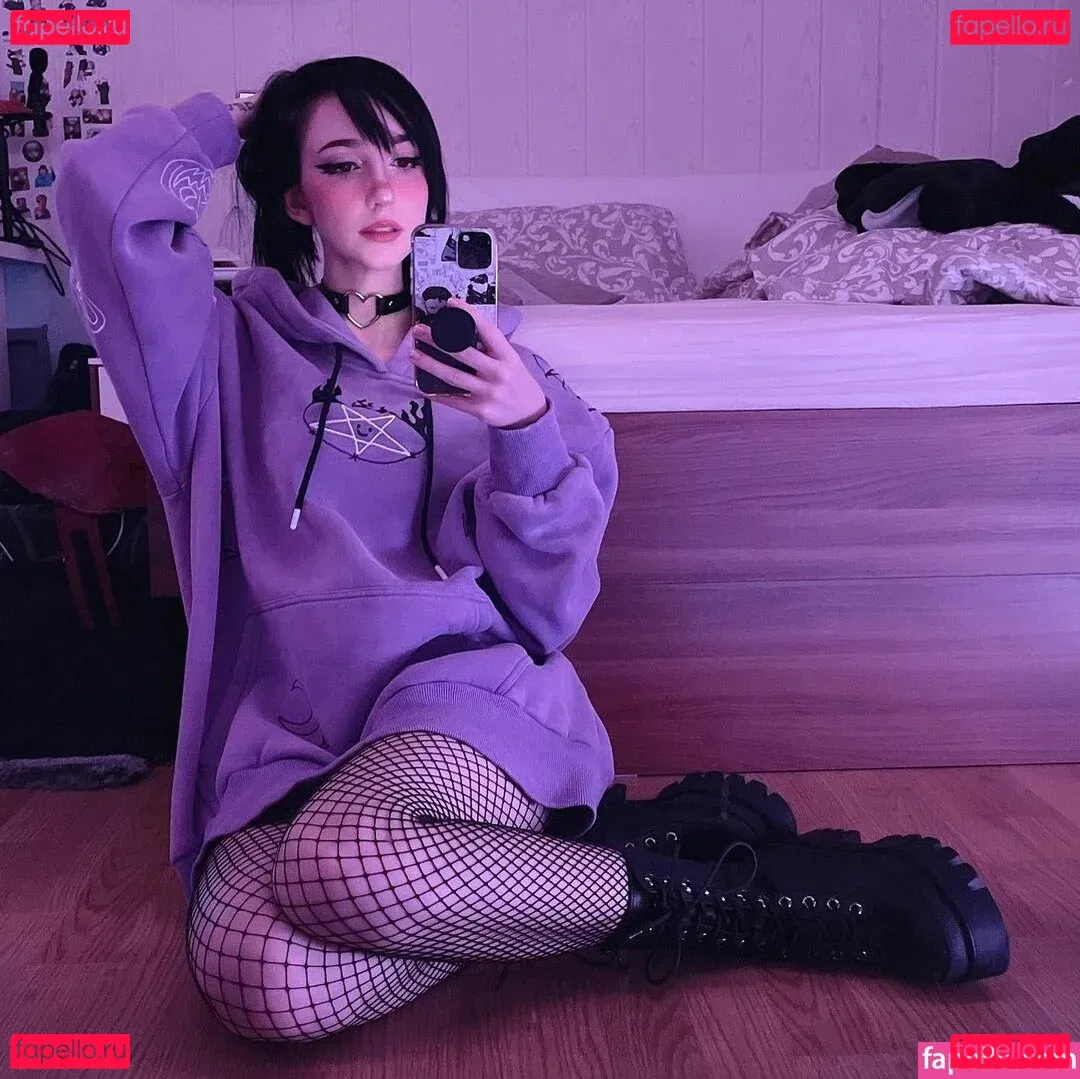 Nananightray Onlyfans Photo Gallery 