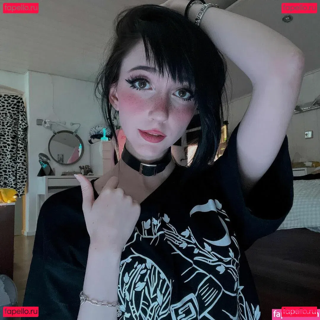 Nananightray Onlyfans Photo Gallery 