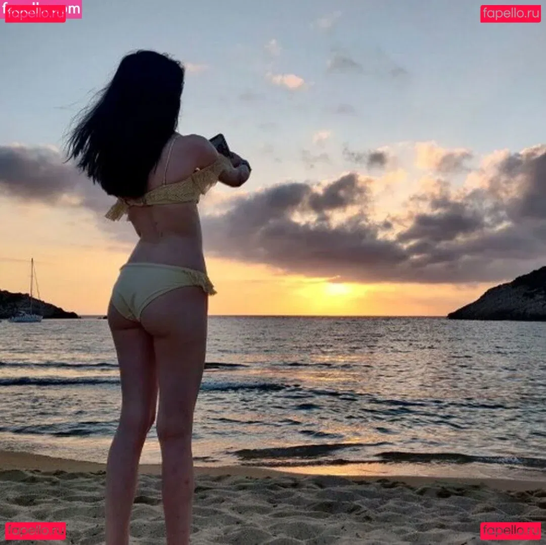 Nananightray Onlyfans Photo Gallery 