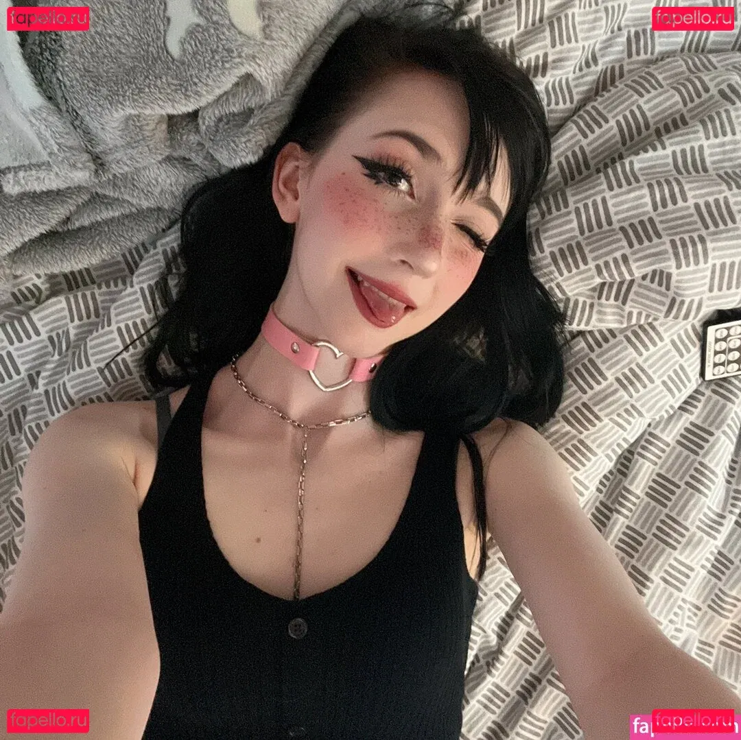 Nananightray Onlyfans Photo Gallery 