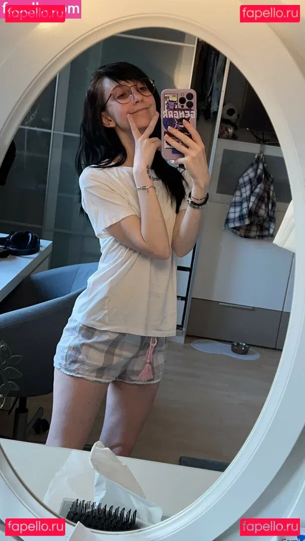 Nananightray Onlyfans Photo Gallery 