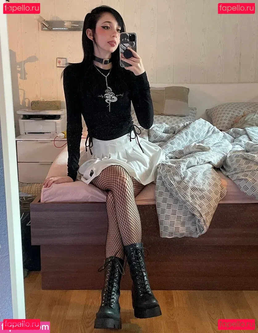 Nananightray Onlyfans Photo Gallery 