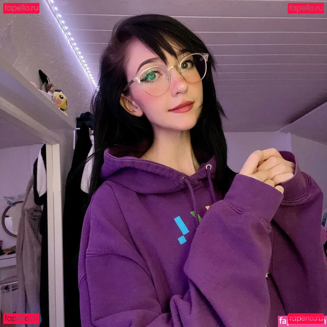 Nananightray Onlyfans Photo Gallery 