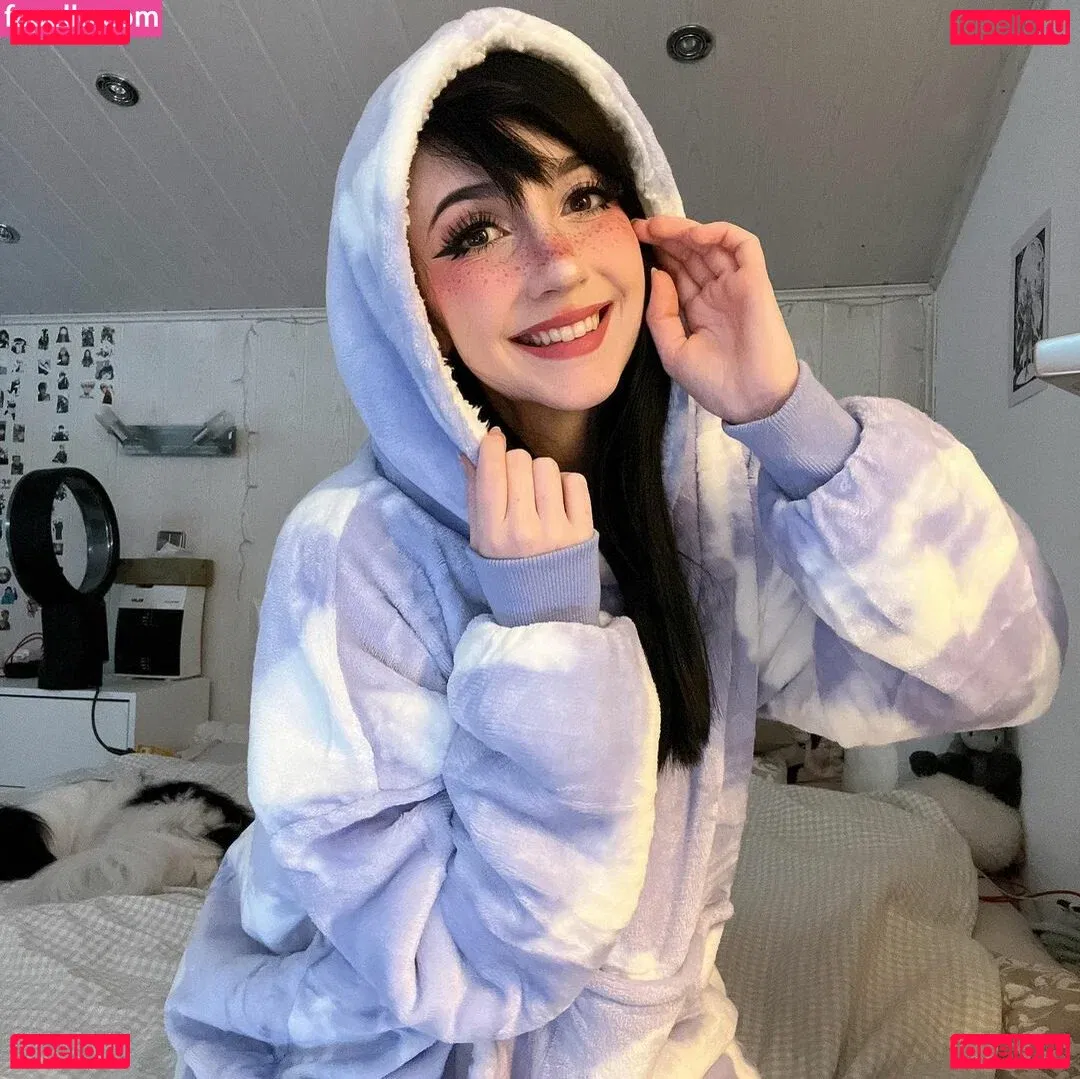 Nananightray Onlyfans Photo Gallery 